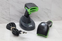 2 LOT Honeywell 1902GSR-0-BF Xenon Wireless Barcode Scanner w/ CCB01 Dock & USB