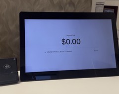 Vagaro Pay Desk Dual Screen POS Terminal + Wireless Bluetooth Card Reader