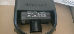 NIB Allen Bradley 800Z-GL3065B Bulletin 800Z Zero-Force Touch Button IP66 30mm