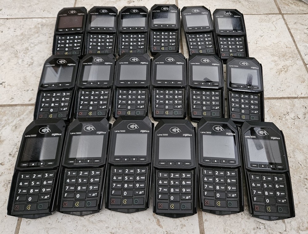 Lot of 18 units Ingenico Lane/3000 Credit Card Machine Terminal, PRD30310878B