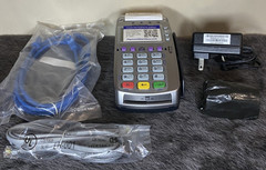 Verifone VX520 M252-653-AD-NAA-3 Credit Card Machine