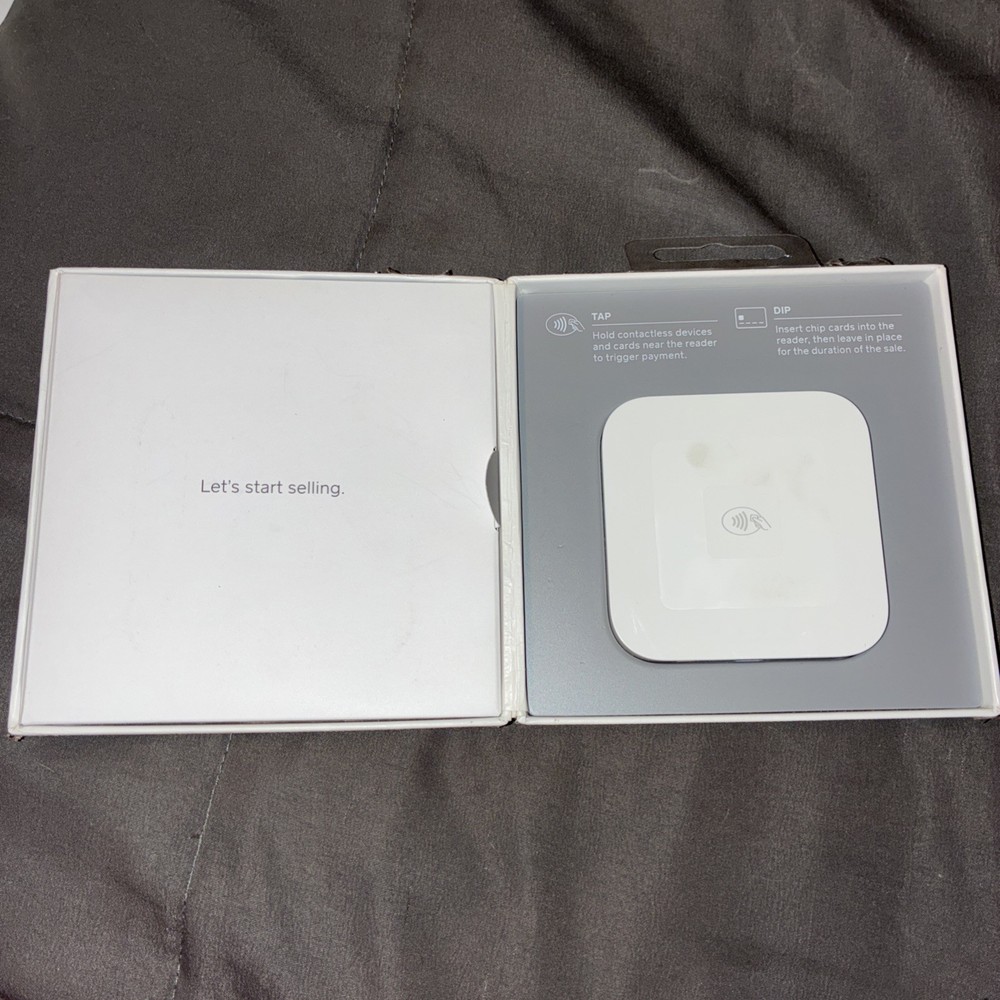 Square A-SKU-0113-03Credit Card and Chip Reader