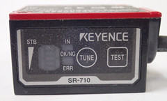 KEYENCE SR-710 ULTRA COMPACT FIXED TYPE CODE READER In 5Vdc 630mA 100mm FOCAL