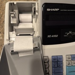 Sharp XE-A102 Electronic Cash Register – Turns On – KEYS NOT INCLUDED – READ